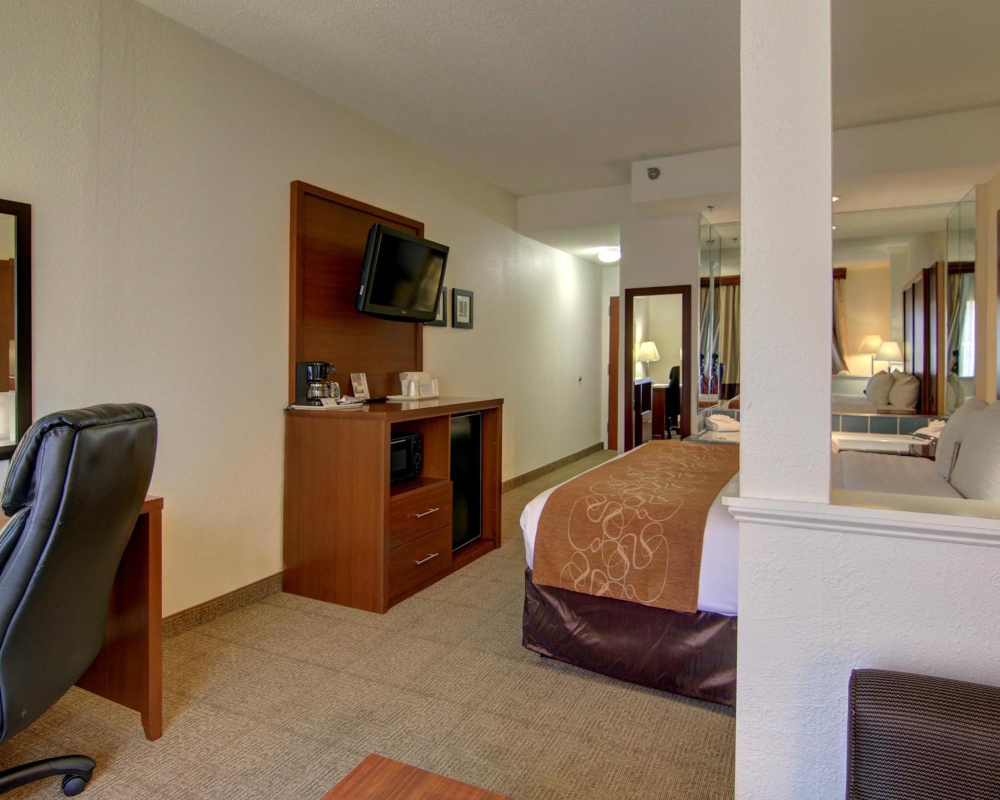 Comfort Suites Cumming-Atlanta Near Northside Hospital Forsyth Zimmer foto